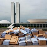 Mercado Ceasa em Brasília com sombras sobre documentos fiscais, simbolizando desconfiança na aprovação de crédito de R$ 15 milhões pela CLDF sem transparência.