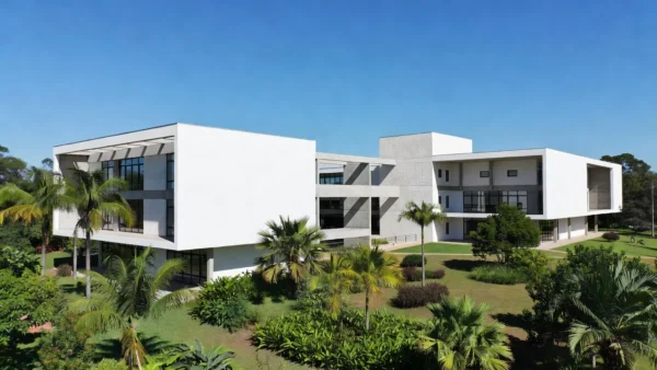 Escola pública moderna no Distrito Federal, Brasil