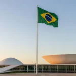 Vista panorâmica da Esplanada dos Ministérios em Brasília ao amanhecer